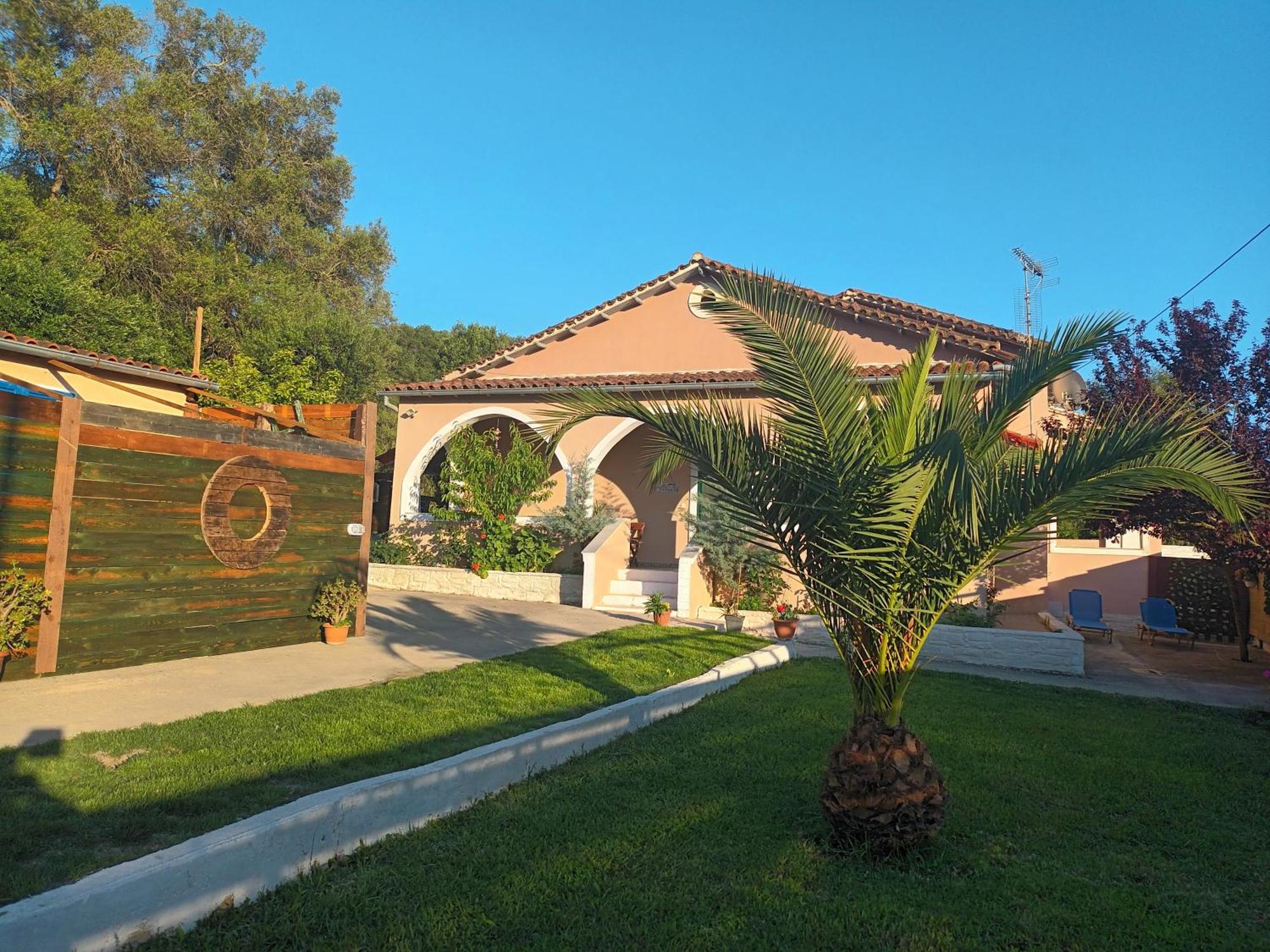 מרטיאס Villa Thanos מראה חיצוני תמונה
