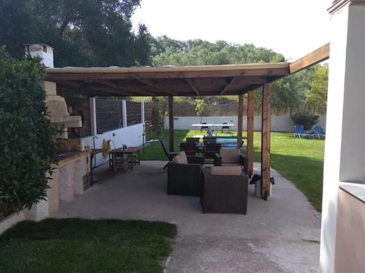 מרטיאס Villa Thanos מראה חיצוני תמונה
